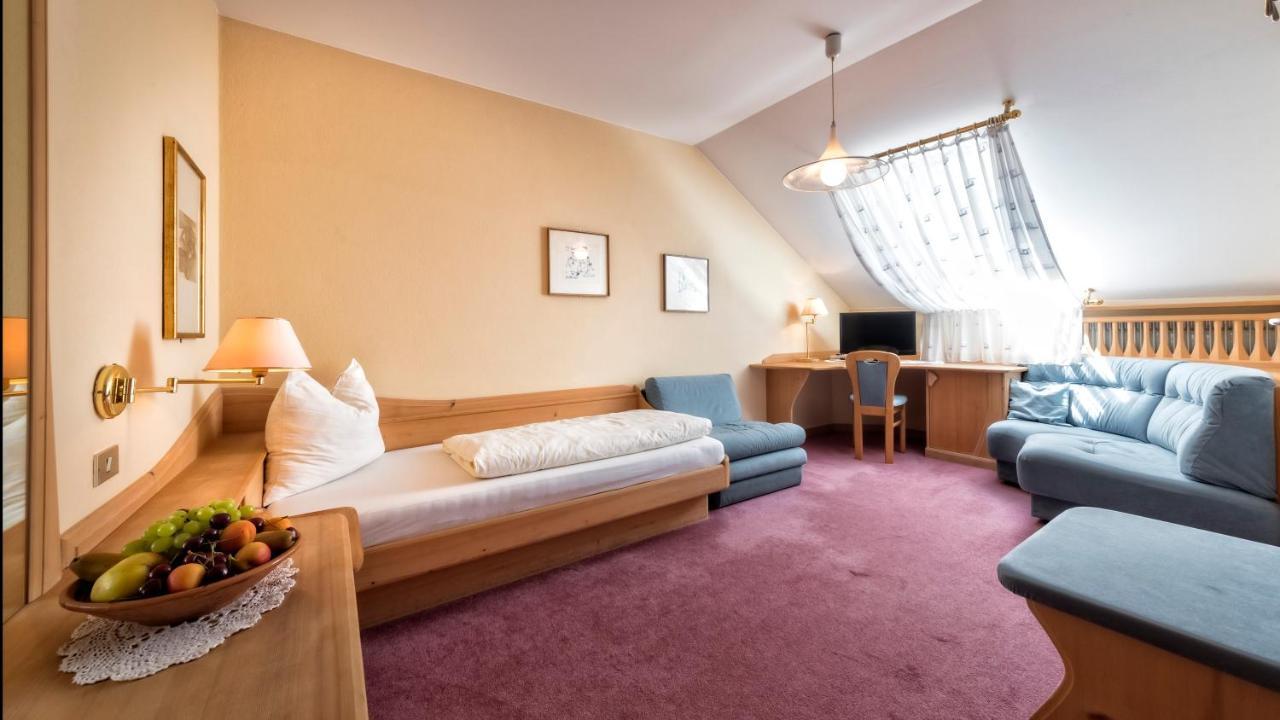 Hotel Brueckenwirt Novacella المظهر الخارجي الصورة